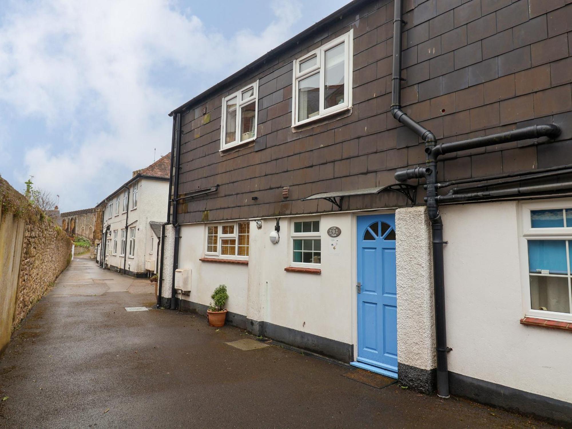 Lyme Views Apartment Lyme Regis Exterior photo